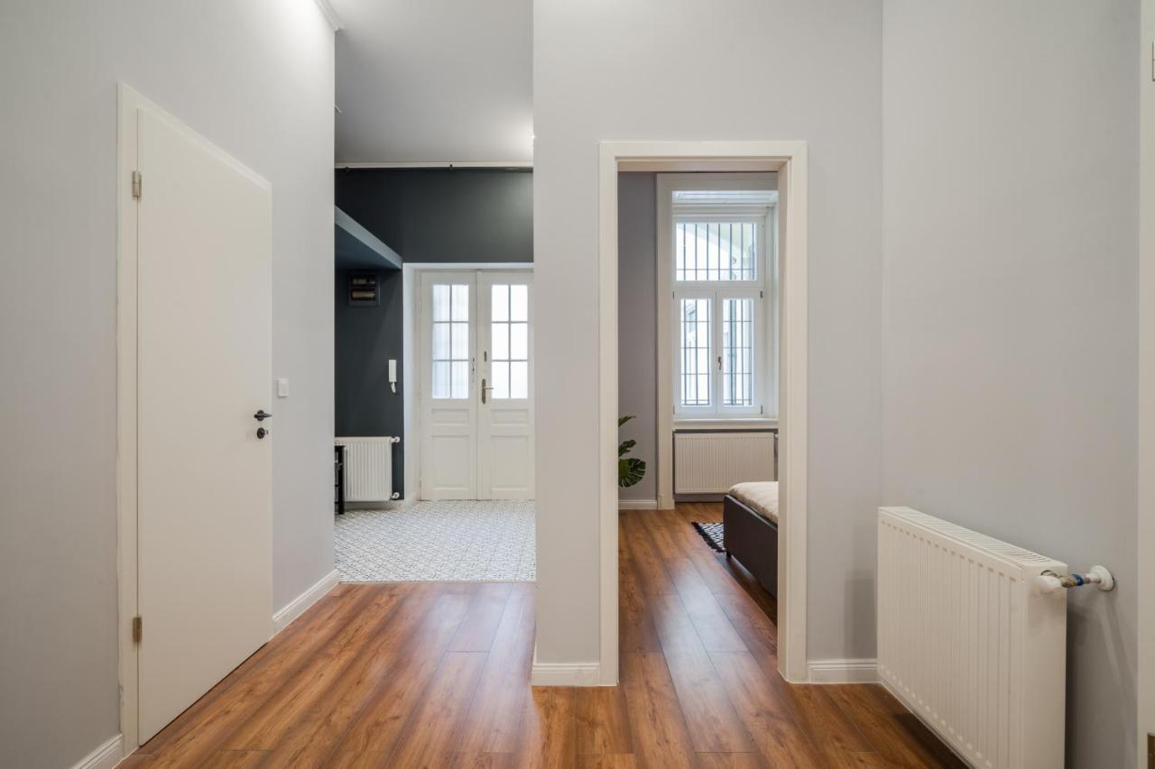 A32 Boutique Apartments, Best Location By Bqa Budapest Exterior photo