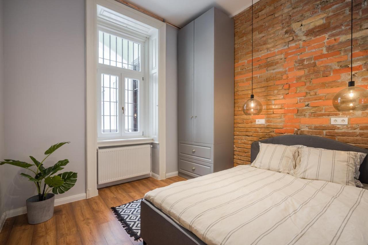 A32 Boutique Apartments, Best Location By Bqa Budapest Exterior photo